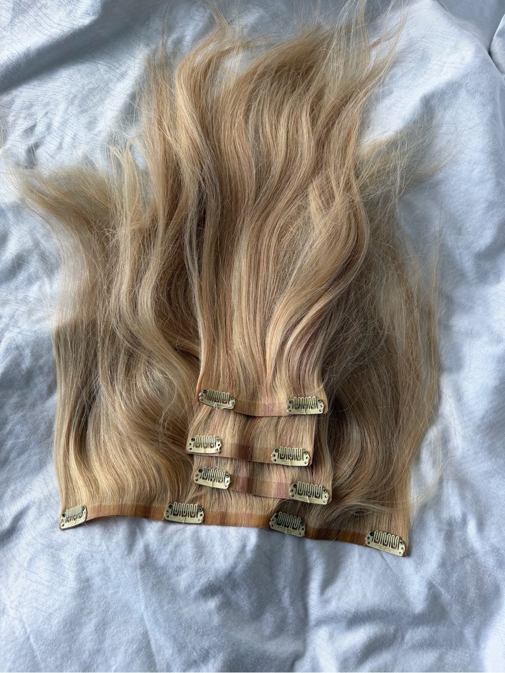 Bellami butter Blonde Clip-In Hair Extensions - 20 inches